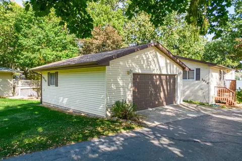 1912 Baintree Rd, Lake Summerset, IL 61019 photo 4