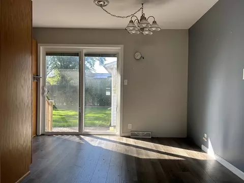 706 Watson Dr, Genoa, IL 60135 photo 7