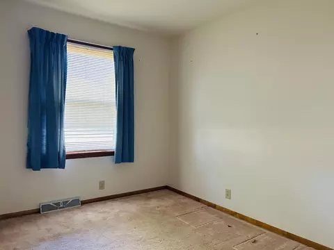706 Watson Dr, Genoa, IL 60135 photo 16