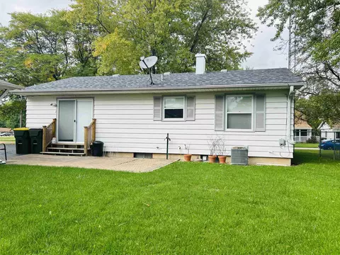 706 Watson Dr, Genoa, IL 60135 photo 18