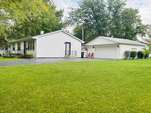 706 Watson Dr, Genoa, IL 60135 photo 19