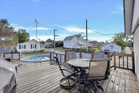 1111 S Bauscher, Freeport, IL 61032 photo 20