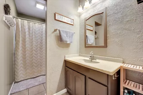 1111 S Bauscher, Freeport, IL 61032 photo 10
