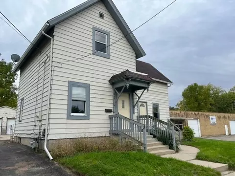 316 W Locust St, Belvidere, IL 61008