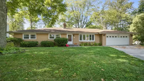 2040 Jonquil Pl, Rockford, IL 61107