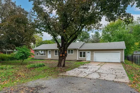 405 N Pecatonica St, Winnebago, IL 61088