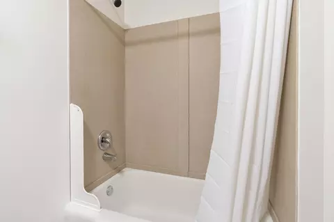 514 E 516 518 E Macomb St, Belvidere, IL 61008 photo 40