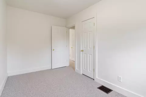514 E 516 518 E Macomb St, Belvidere, IL 61008 photo 32