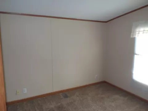 108 Starlight Dr, Freeport, IL 61032 photo 8