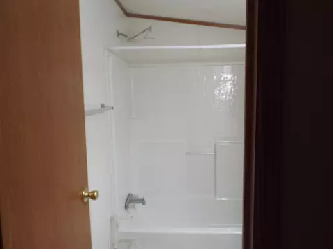 108 Starlight Dr, Freeport, IL 61032 photo 12
