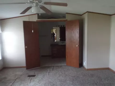 108 Starlight Dr, Freeport, IL 61032 photo 6
