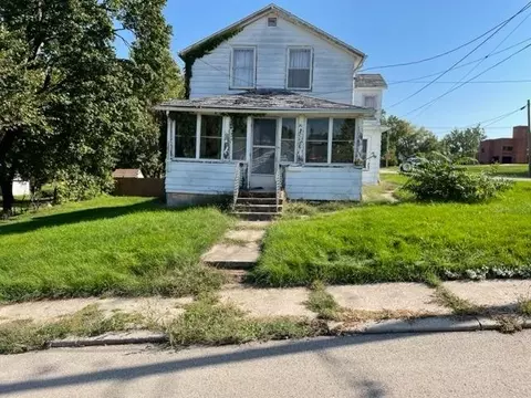 524 Madison Ave, Dixon, IL 61021