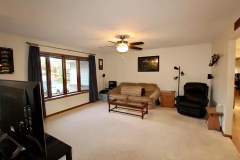 6037 Banbridge Dr, Roscoe, IL 61073 photo 10