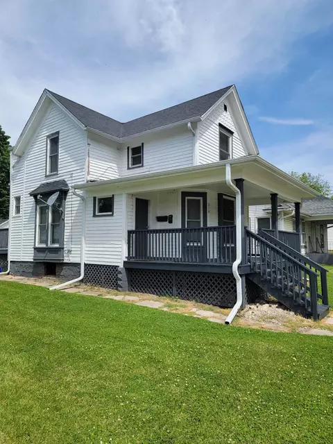 310 Forest Ave, Rockford, IL 61101