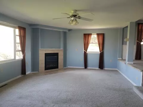 603 E Currier Rd, Freeport, IL 61032 photo 7
