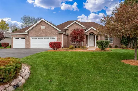 10691 Chicory Ridge Way, Roscoe, IL 61073