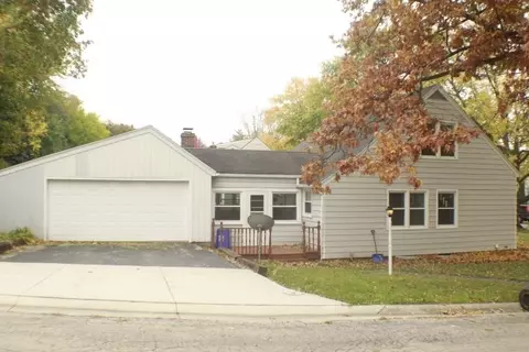 1304 27th St, Rockford, IL 61108