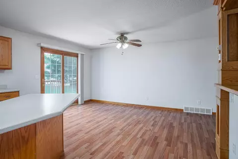 1752 Schade, Thomson, IL 61285 photo 7