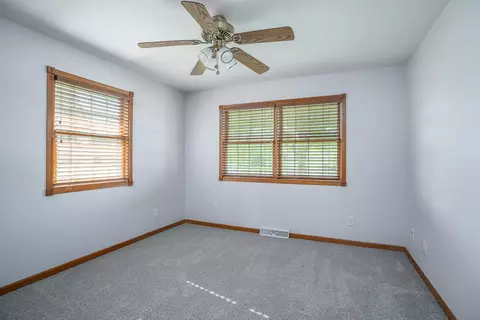 1752 Schade, Thomson, IL 61285 photo 13