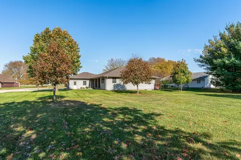 1752 Schade, Thomson, IL 61285 photo 3