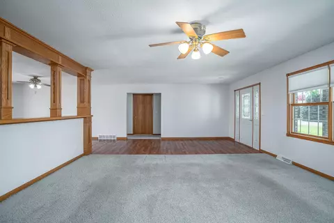 1752 Schade, Thomson, IL 61285 photo 12