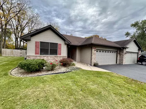 713 Alpine Rd, Rockford, IL 61107