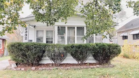 2332 9th Ave, Rockford, IL 61104