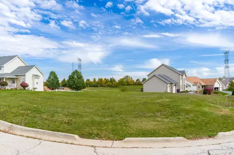 521 Verona Dr, Rockford, IL 61107