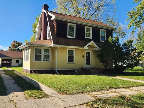 1814 Hancock St, Rockford, IL 61103