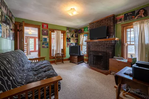 1247 S Walnut Ave, Freeport, IL 61032 photo 15