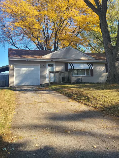 2604 18th St, Rockford, IL 61109