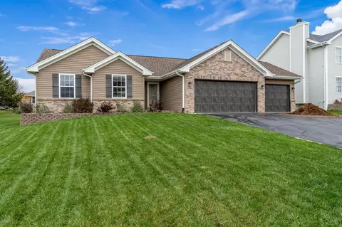 12367 Meadow Dr, Winnebago, IL 61088