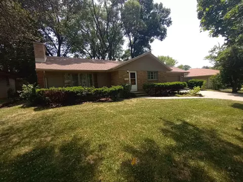3509 Corbridge Ln, Rockford, IL 61107