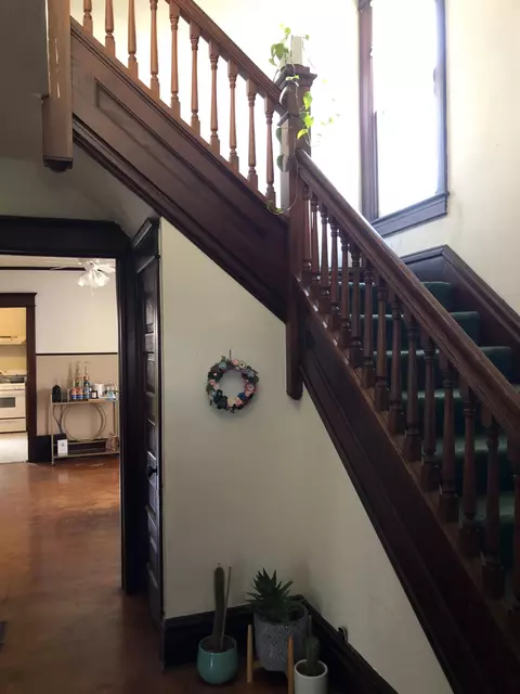Entry Way - 215 E Jefferson, Freeport, IL 61032 photo 1 of 4