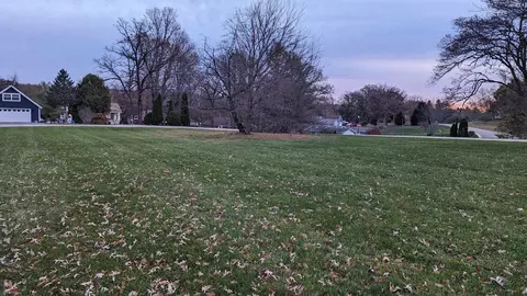 160 Lake Summerset Rd, Lake Summerset, IL 61019