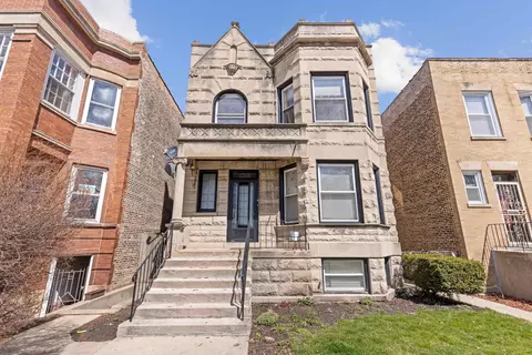 2208 W 37th St, Chicago, IL 60609