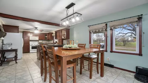 736 Timber Creek Rd, Dixon, IL 61021 photo 13