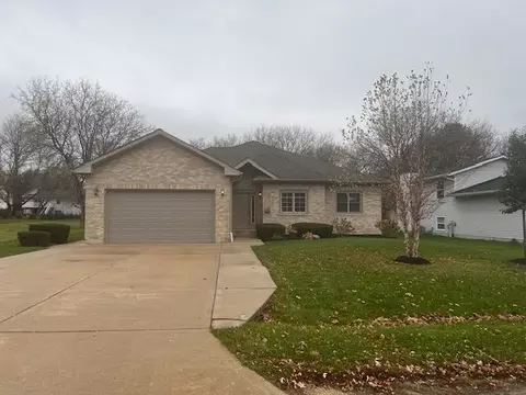 310 Benedict, Poplar Grove, IL 61065