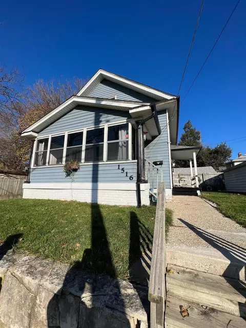 1516 6th Ave, Rockford, IL 61104