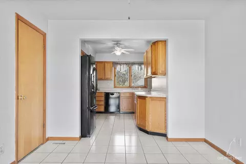 7927 S Walnut St, Dixon, IL 61021 photo 7