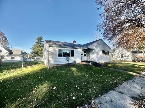 410 E Second St, Chadwick, IL 61014
