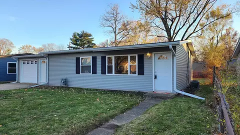 1409 Evans Ave, Machesney Park, IL 61115