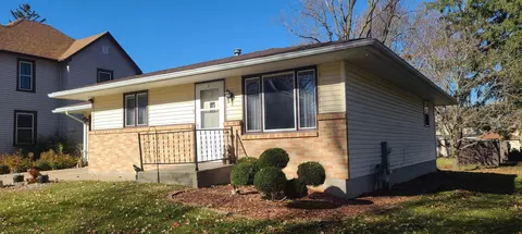 310 E Ctr, Mount Morris, IL 61054 photo 1