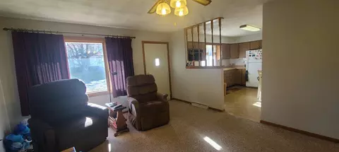 310 E Ctr, Mount Morris, IL 61054 photo 6