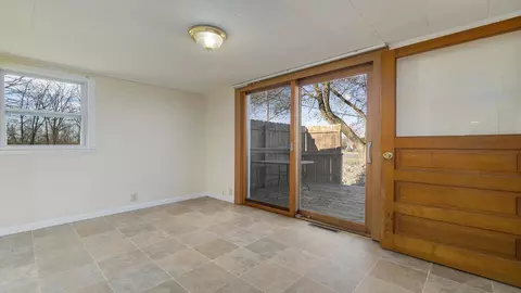 3702 Genoa Rd, Cherry Valley, IL 61016 photo 10