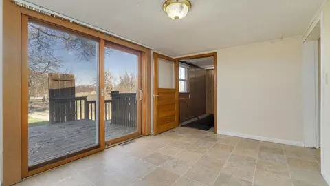 3702 Genoa Rd, Cherry Valley, IL 61016 photo 11