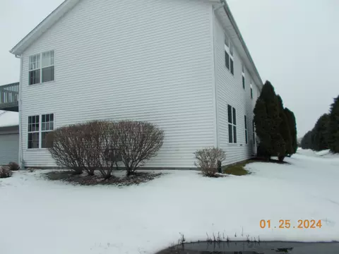 10226 Monarch Rd, Roscoe, IL 61073 photo 3