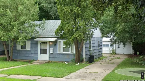 1211 Ashland, Rockford, IL 61101