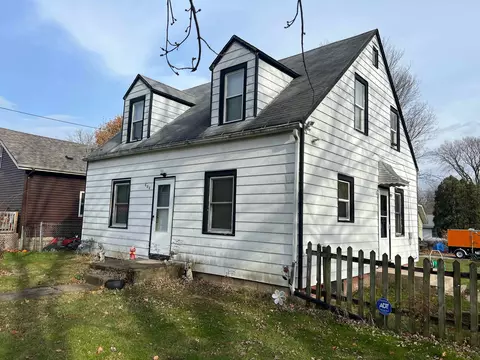 604 Lincoln Park Blvd, Rockford, IL 61102