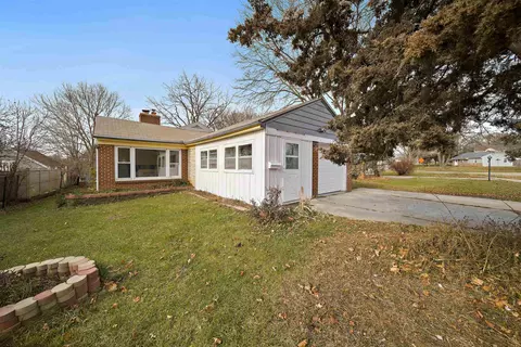 1623 25th St, Rockford, IL 61108